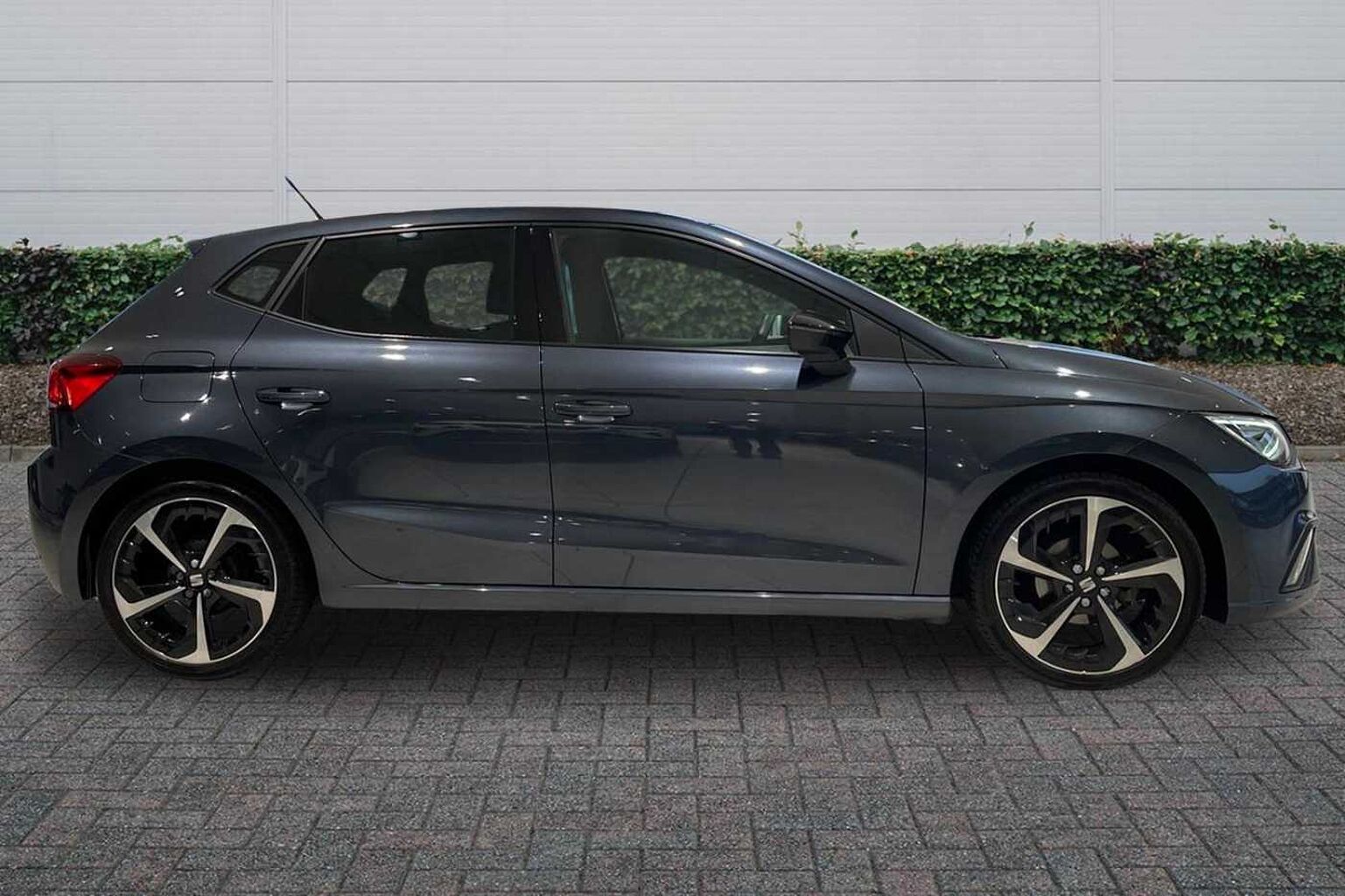 SEAT Ibiza 1.0 MPI FR Sport 5dr