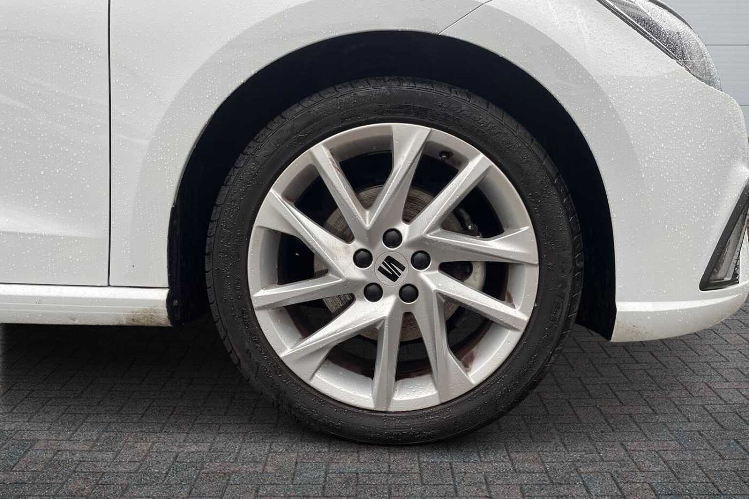 SEAT Ibiza 1.0 TSI 110 FR 5dr