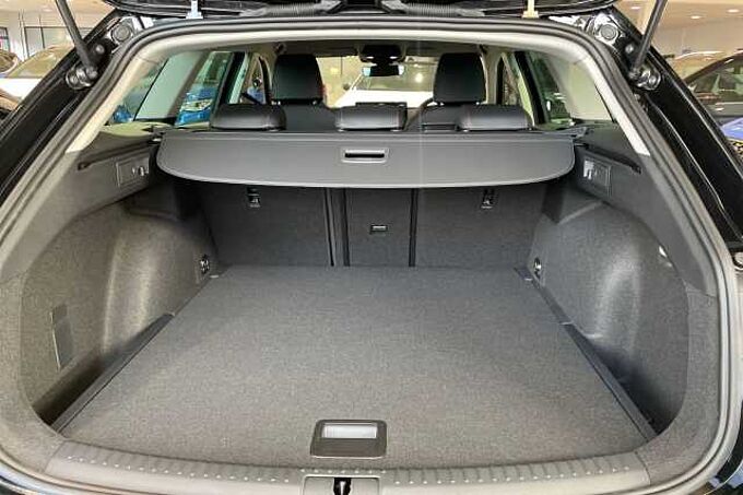 SEAT Leon 1.5 eTSI 150 FR 5dr DSG *Delivery Miles*