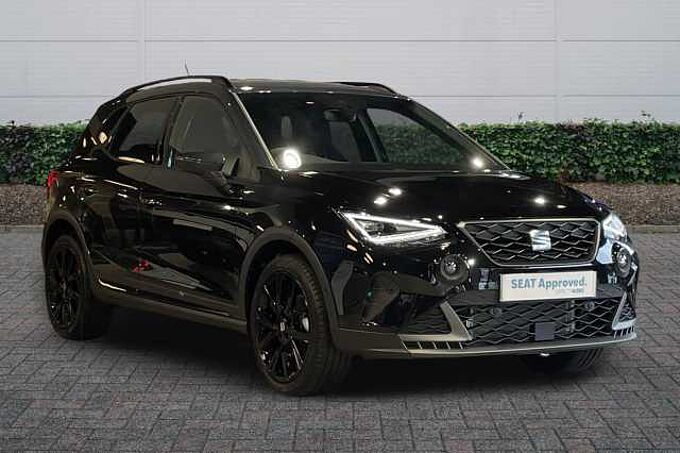 SEAT Arona 1.0 TSI 115 FR Black Edition 5dr*Heated seats, DELIVERY MILES*