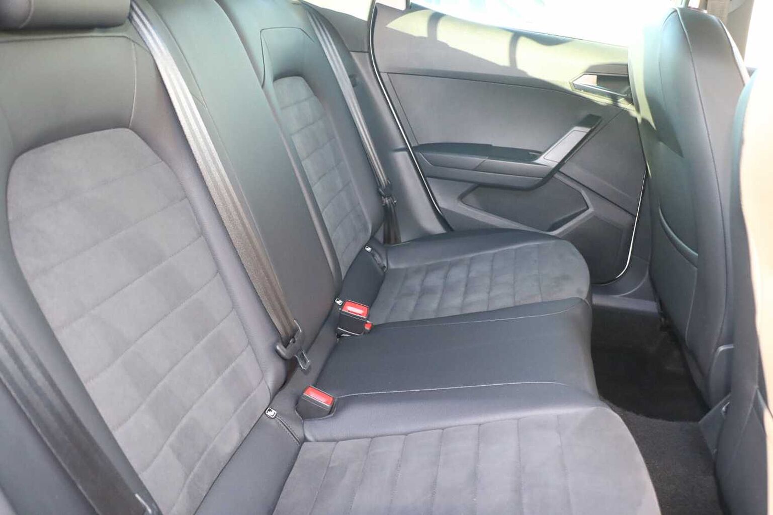 SEAT Arona 1.0 TSI 110 FR Sport 5dr