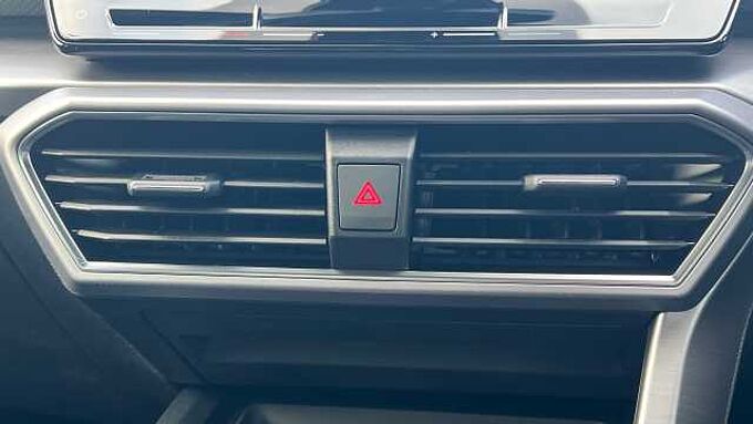 SEAT Leon 1.4 e-HYBRID (204ps) FR Sport DSG