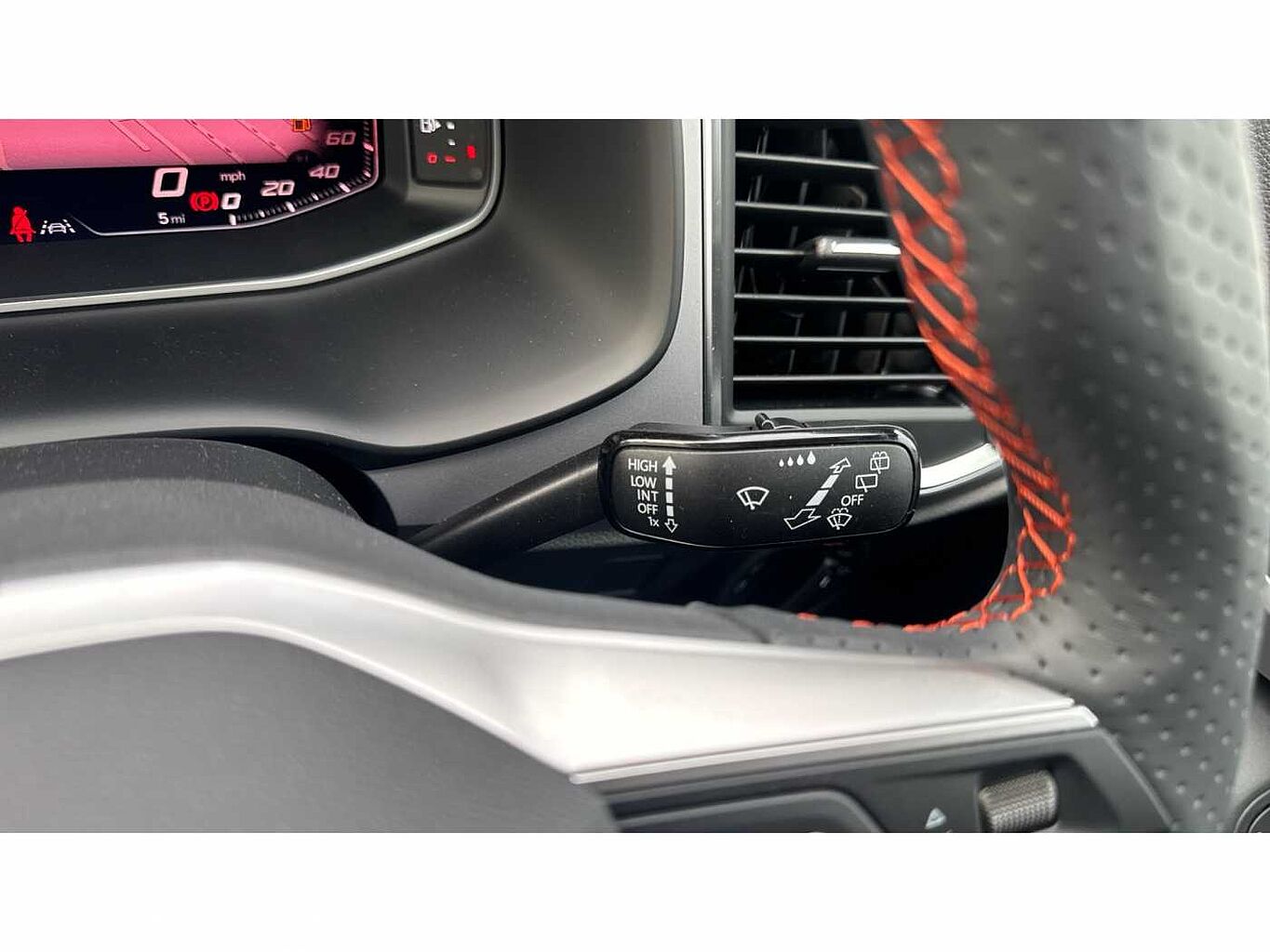 SEAT Ateca 1.5 TSI EVO FR Black Edition 5Dr Estate