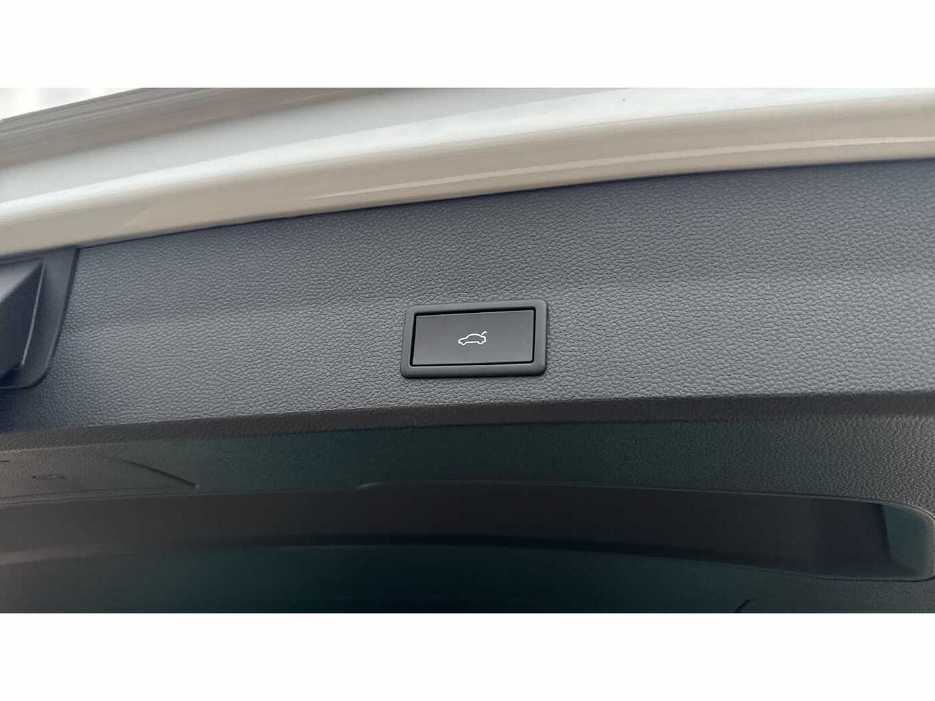 SEAT Ateca 1.5 TSI EVO FR Black Edition 5Dr Estate