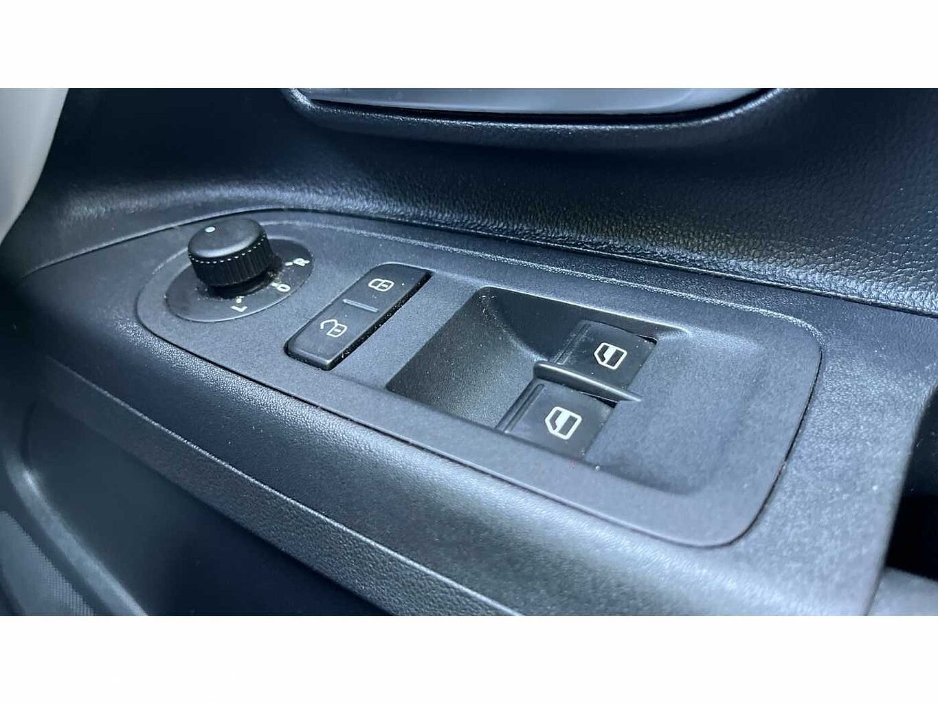 SEAT Mii E (83ps) Hatchback 5-Door