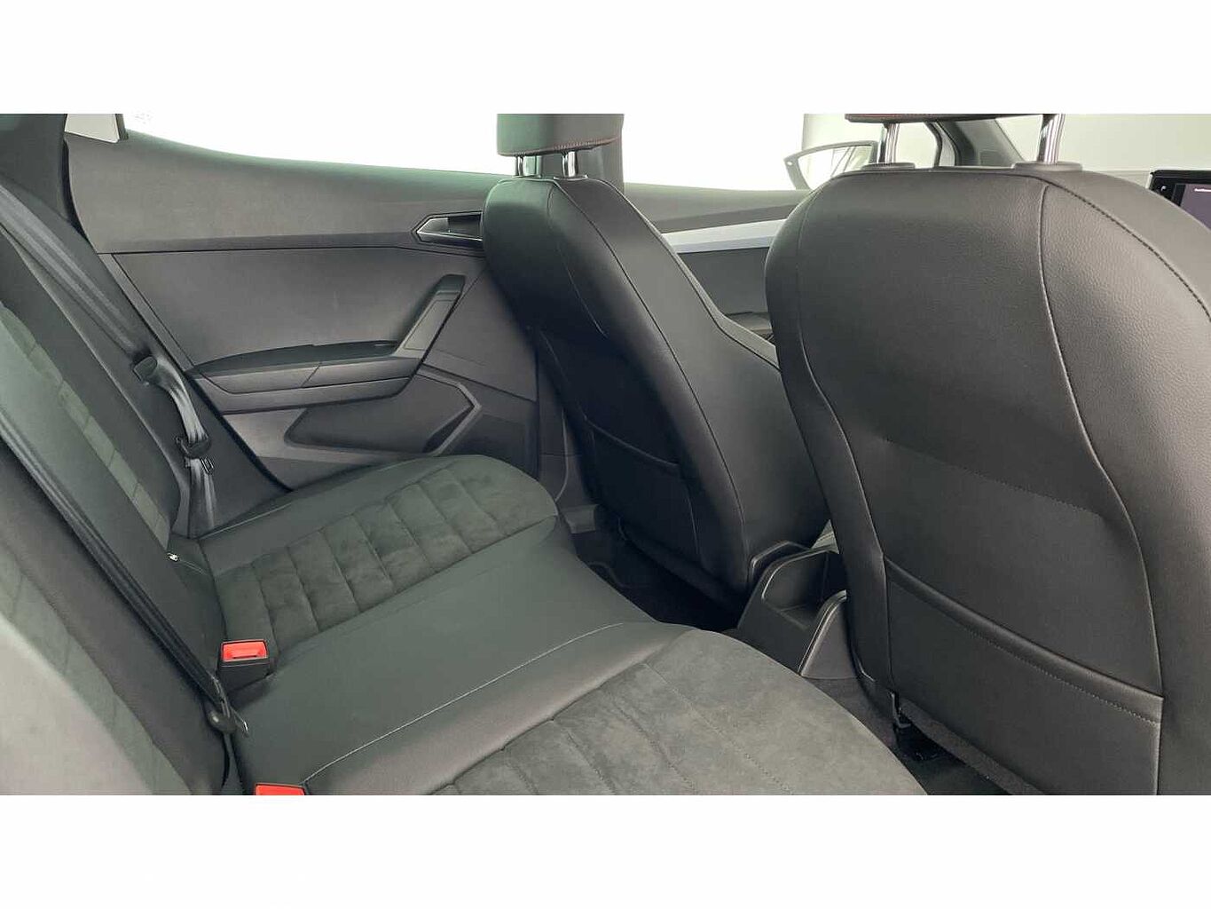 SEAT Arona 1.0 TSI 115 FR Sport 5dr DSG