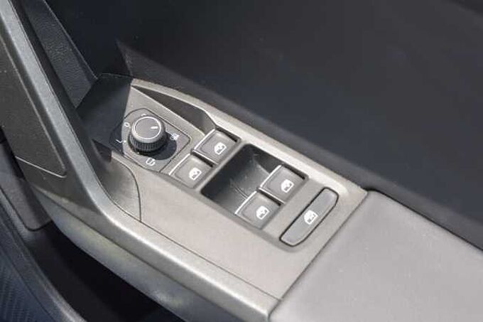 SEAT Leon 1.4 e-HYBRID (204ps) FR DSG