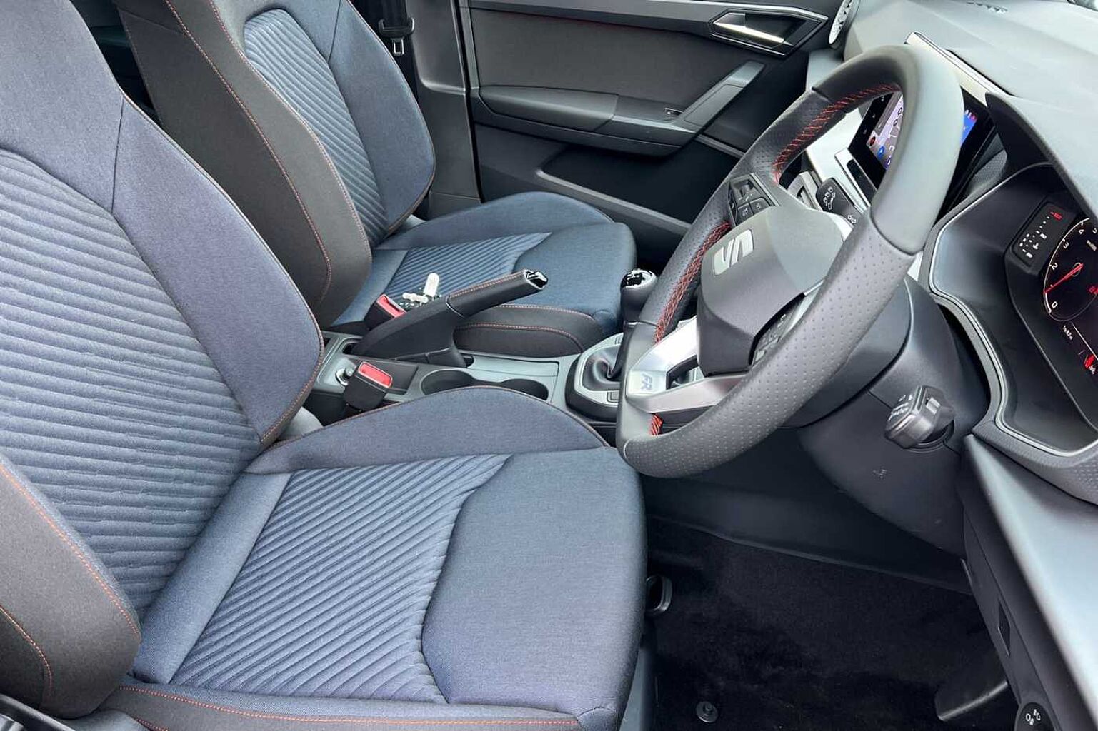 SEAT Arona 1.0 TSI 115 FR Black Edition 5dr