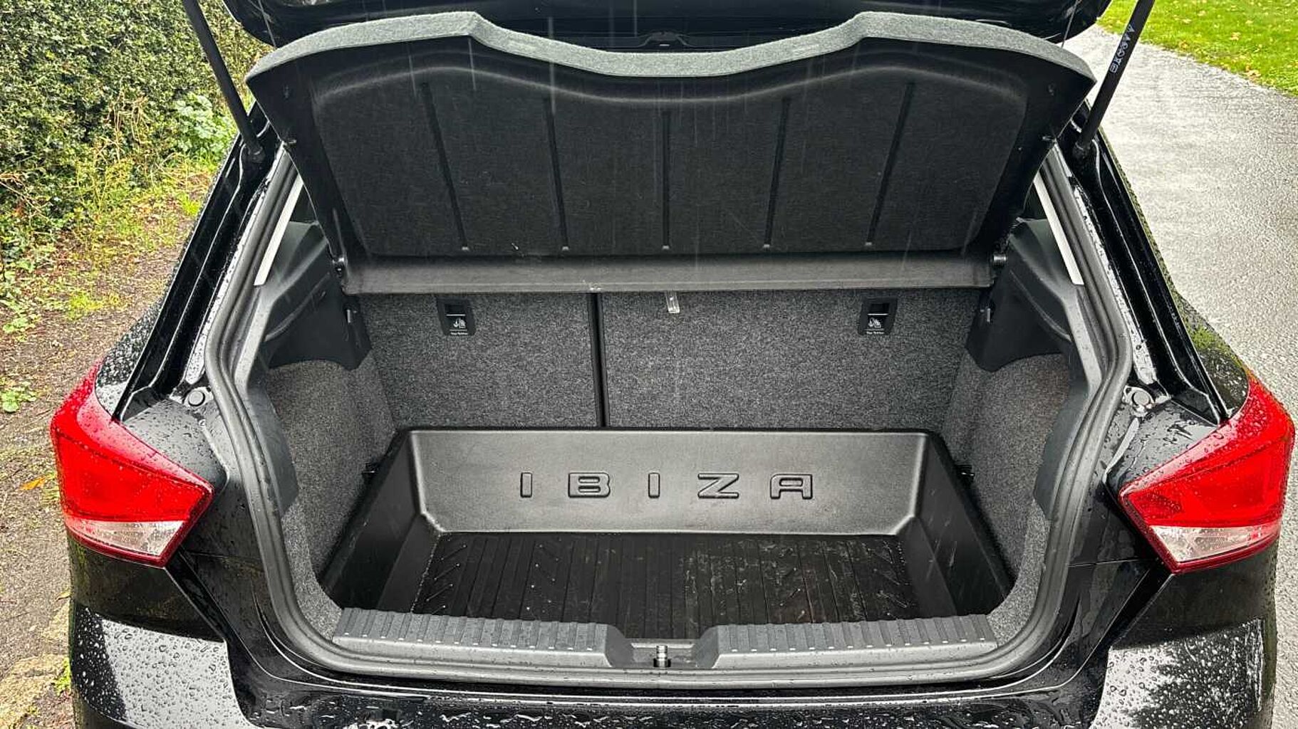 SEAT Ibiza 1.0 TSI 95 SE Technology 5dr