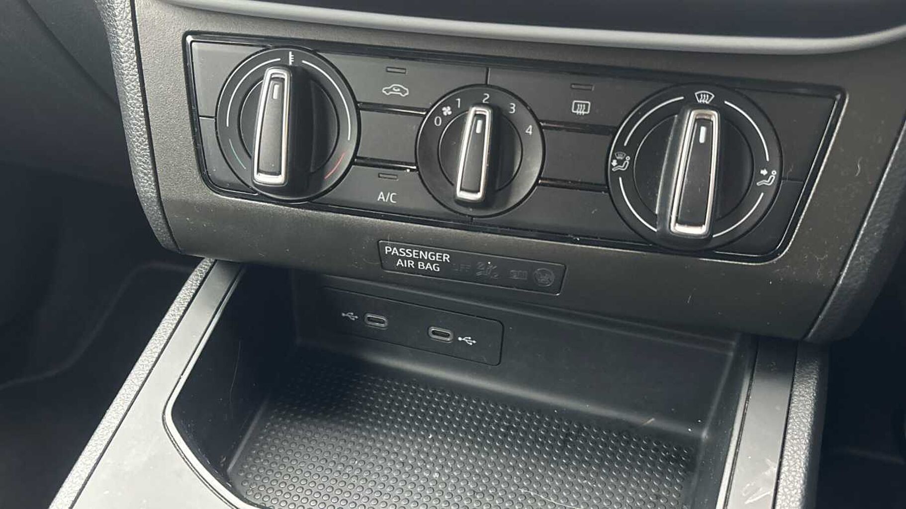 SEAT Ibiza 1.0 TSI 95 SE Technology 5dr