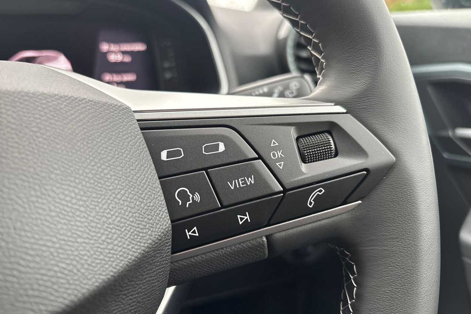 SEAT Arona 1.0 TSI 115 XPERIENCE Lux 5dr DSG *Sparewheel* *Delivery Miles*