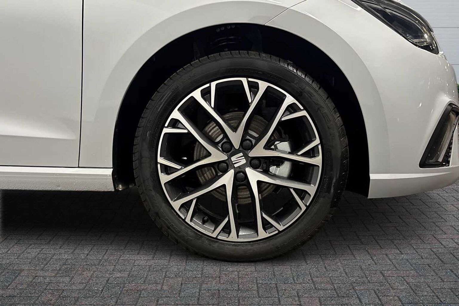 SEAT Ibiza 1.0 TSI 115 Xcellence 5dr *Safety&DrivingPackM* *Delivery Miles*