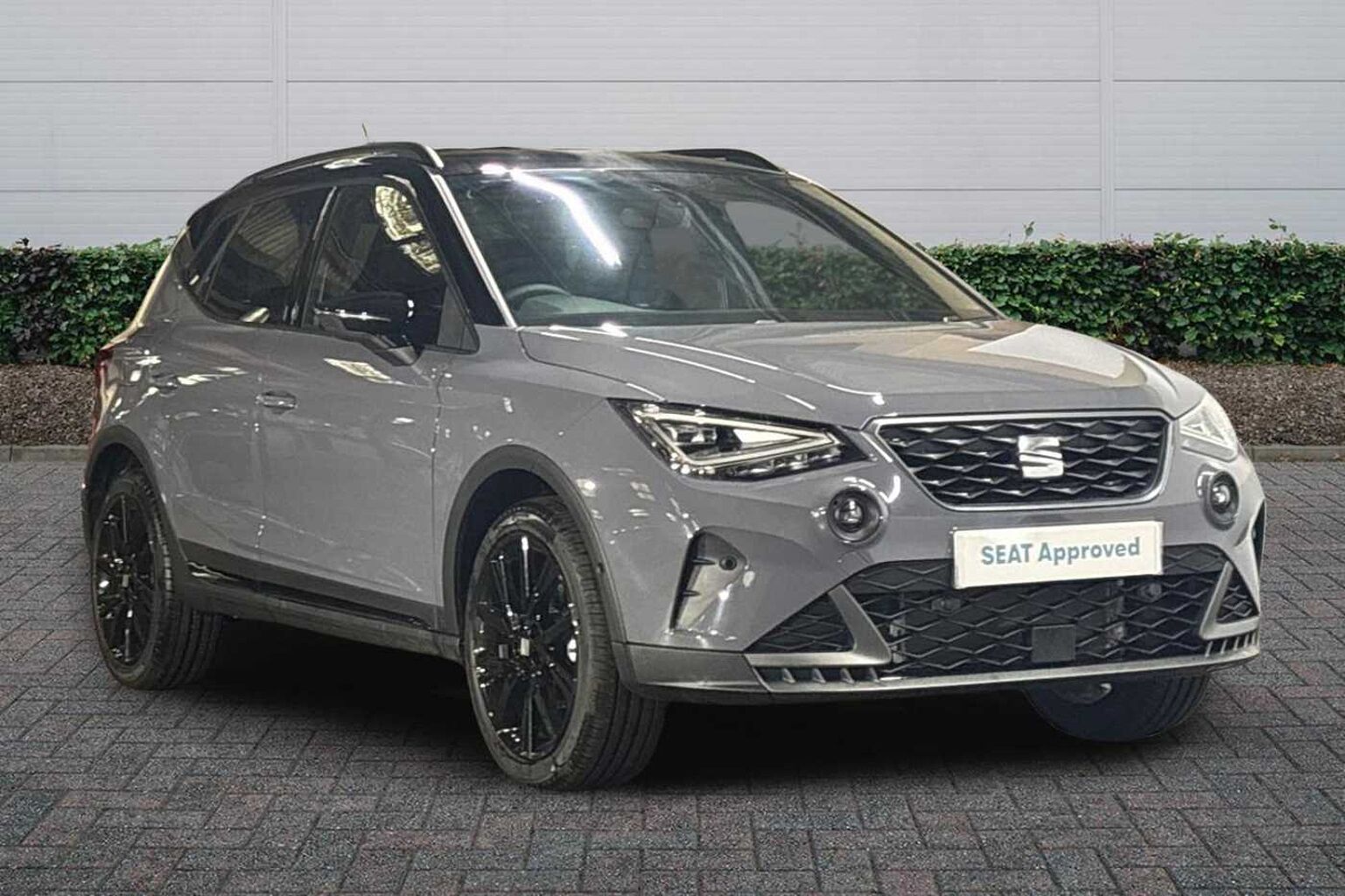 SEAT Arona 1.0 TSI 115 FR Black Edition 5dr DSG *Sparewheel* *Delivery Miles*