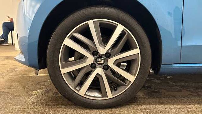 SEAT Mii MII 61kW One 36.8kWh 5Dr Auto *With Black Roof*