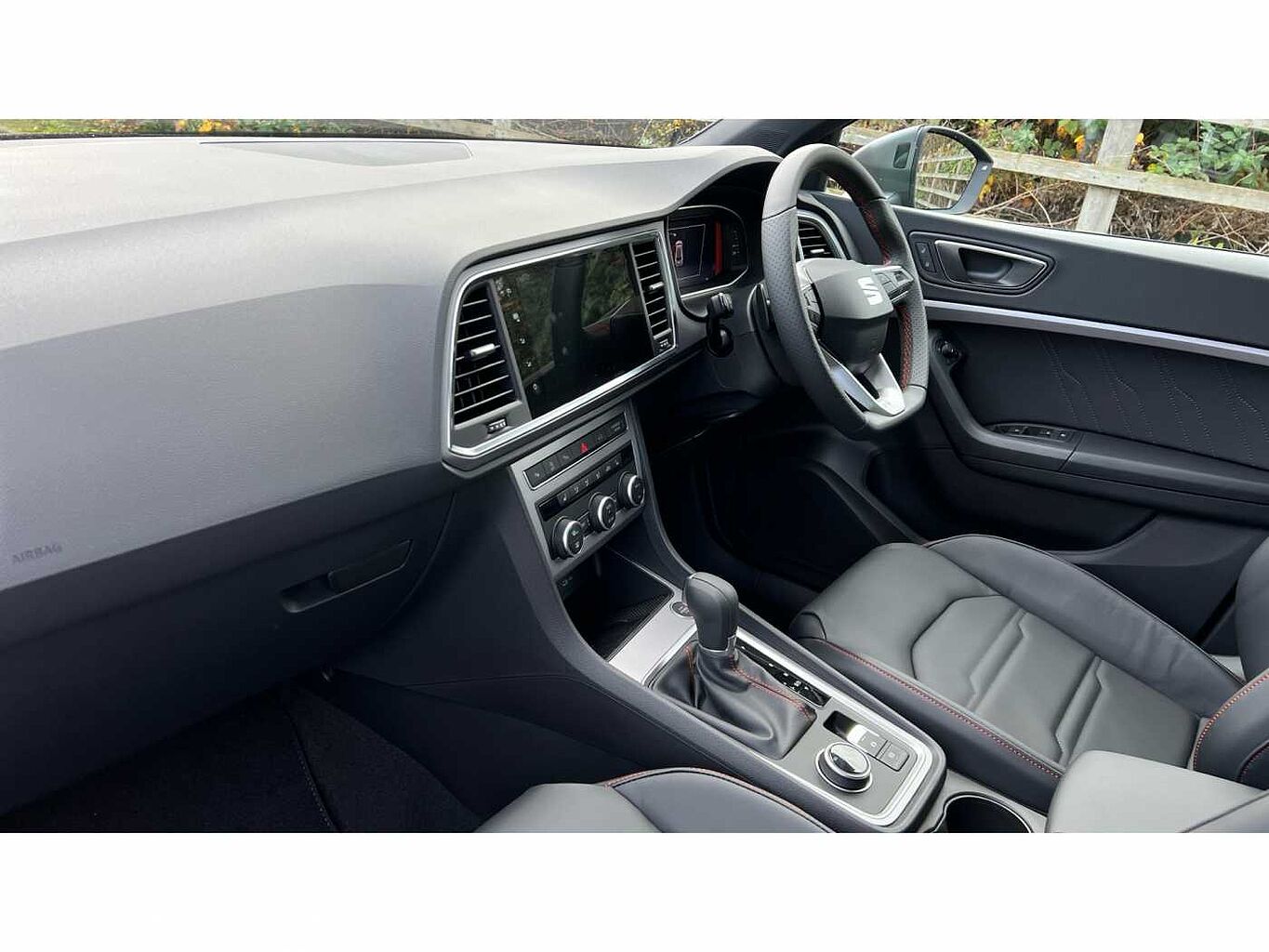 SEAT Ateca Seat Ateca Estate 1.5 TSI EVO FR Black Edition 5dr