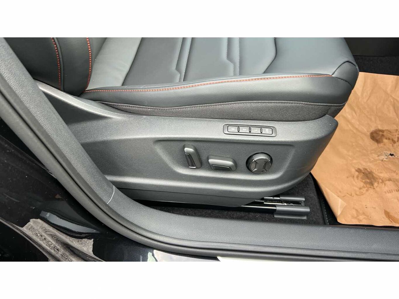 SEAT Ateca Seat Ateca Estate 1.5 TSI EVO FR Black Edition 5dr