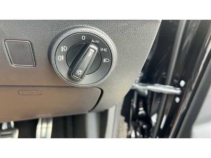 SEAT Ateca Seat Ateca Estate 1.5 TSI EVO FR Black Edition 5dr